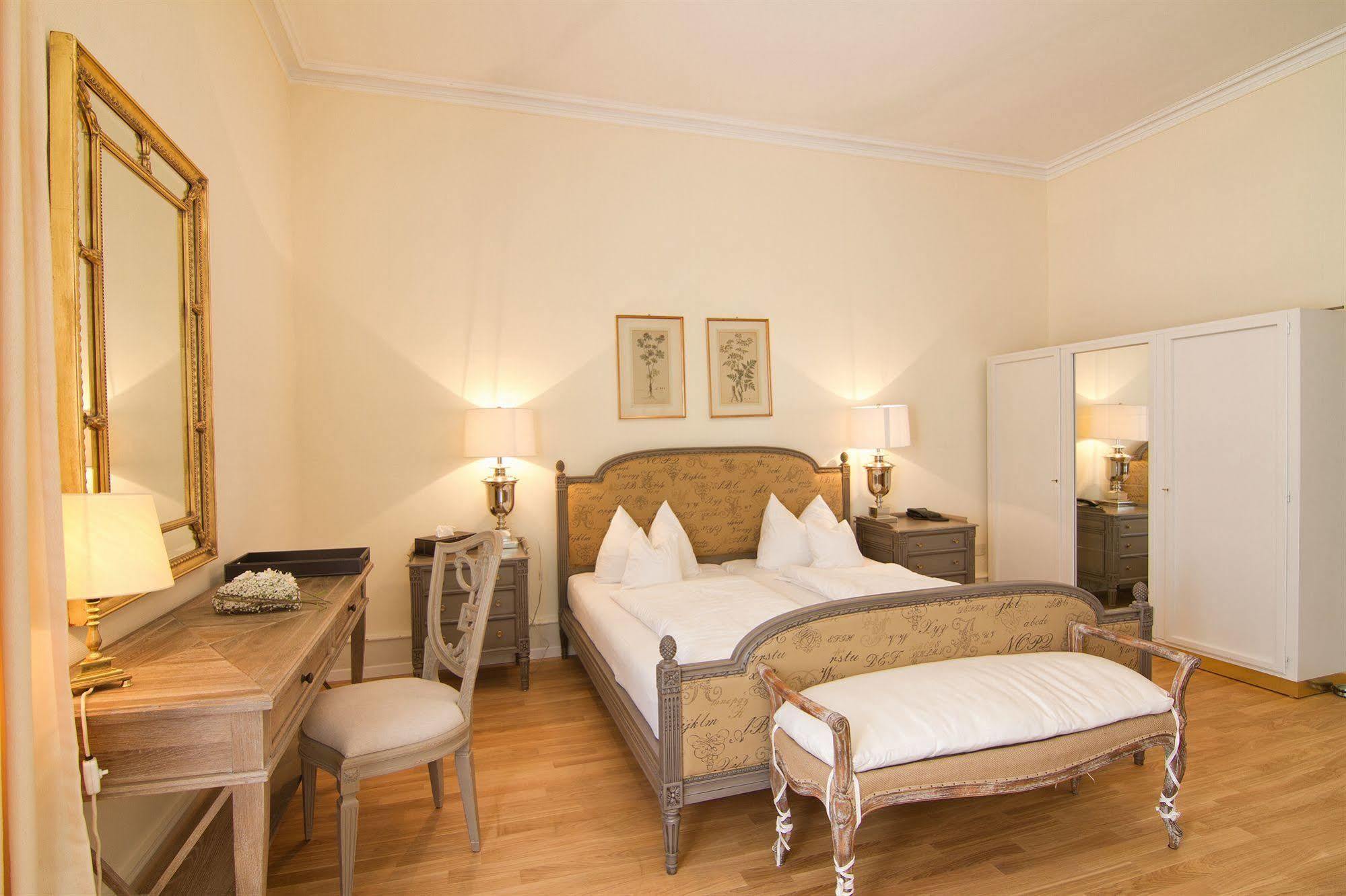 Hotel Romerbad Badenweiler Zewnętrze zdjęcie