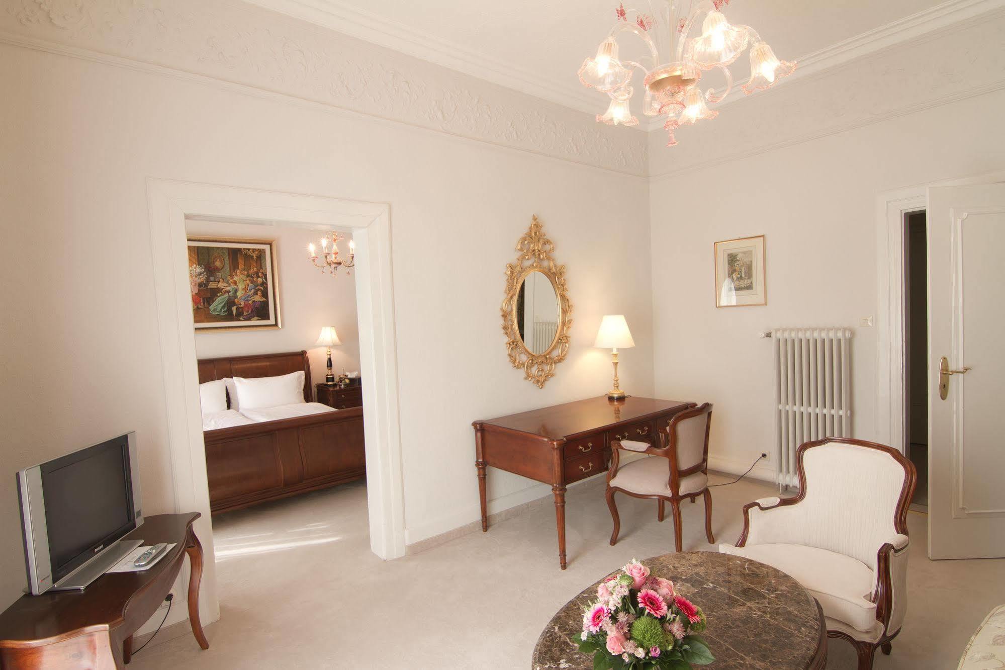 Hotel Romerbad Badenweiler Zewnętrze zdjęcie
